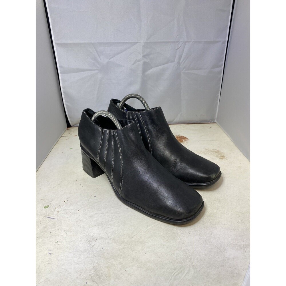 Vintage Y2K Clarks 11M Black Square Toe Chunky Ankle Boot Chelsea grunge